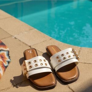 NEW Madden Girl White Slide Sandals